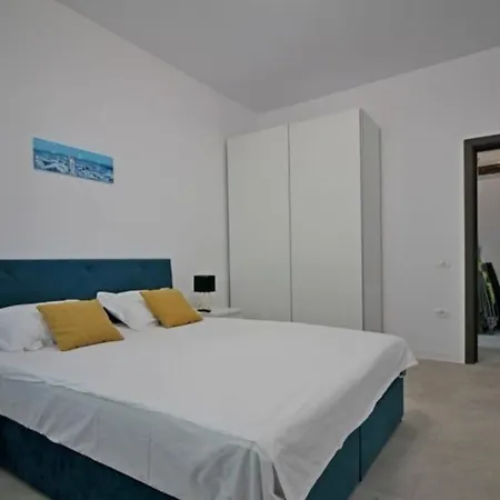 Blue - Hf Building Apartment Navodari