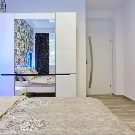 Blue - Hf Building Apartment Navodari